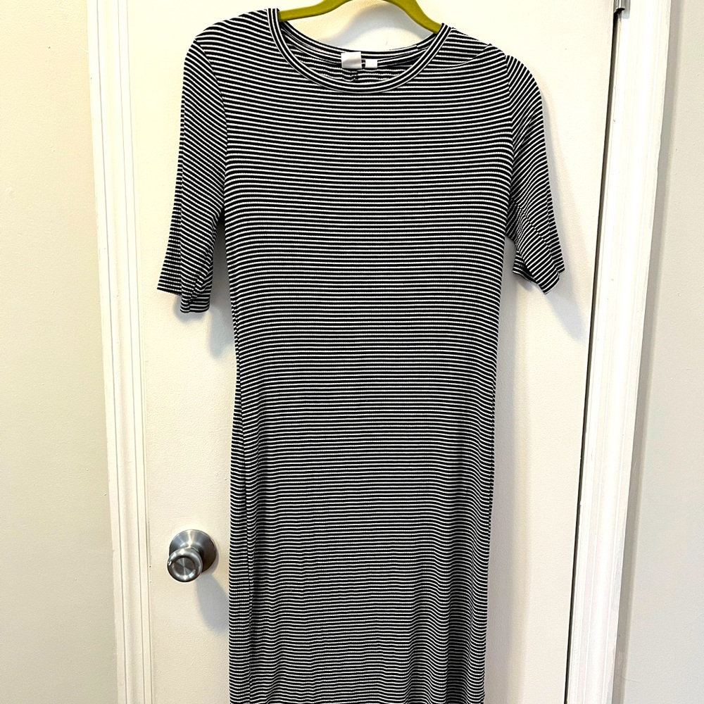 GAP Striped Midi Dress